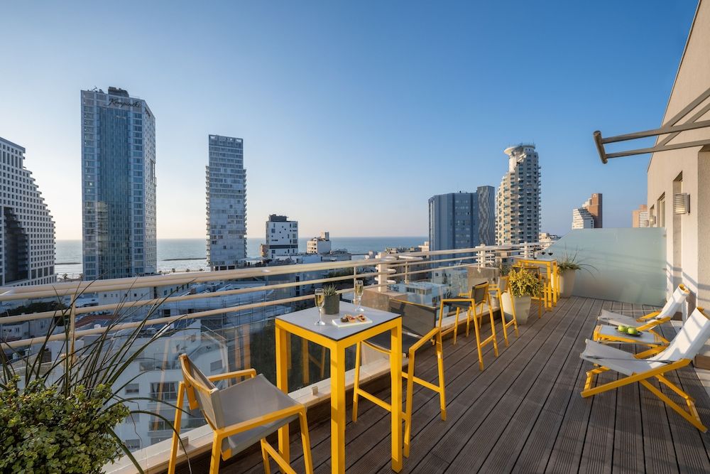 BY14 TLV Hotel 1