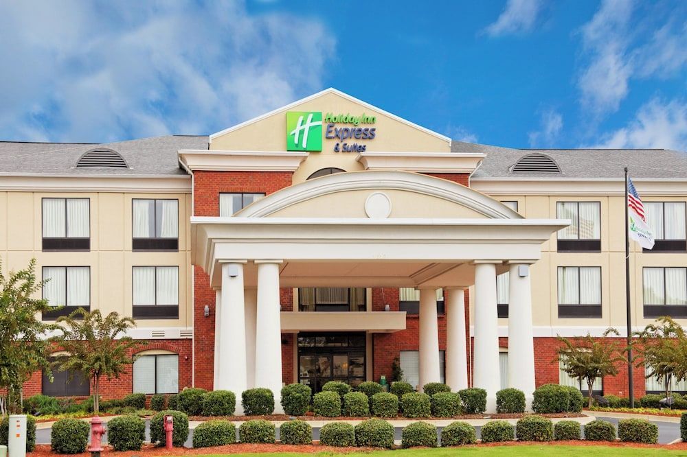 Holiday Inn Express & Suites TUPELO by IHG 1
