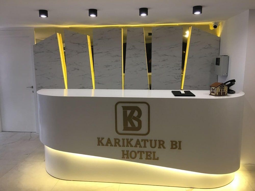 Karikatür Bi Hotel 2