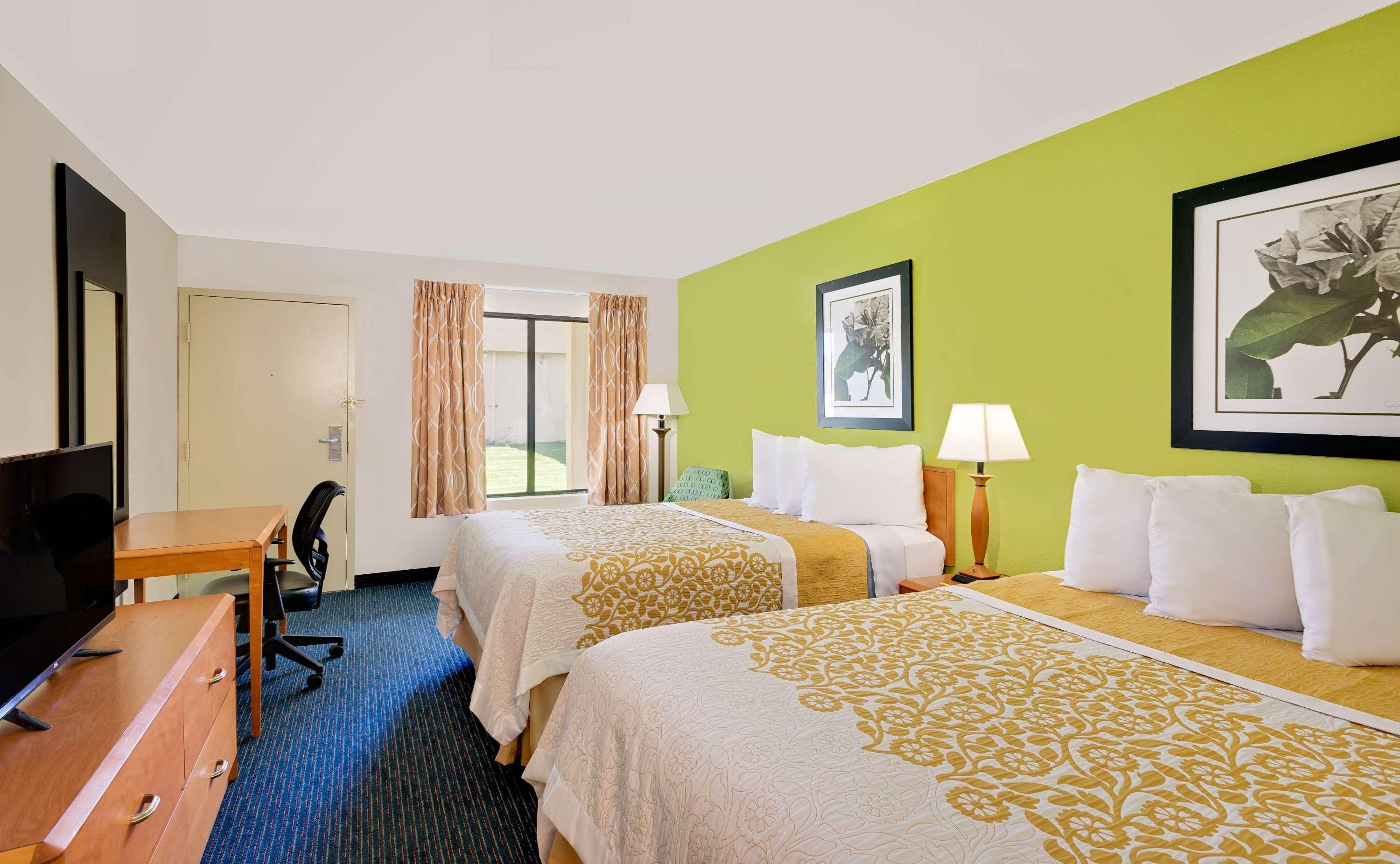 Gateway Inn 1