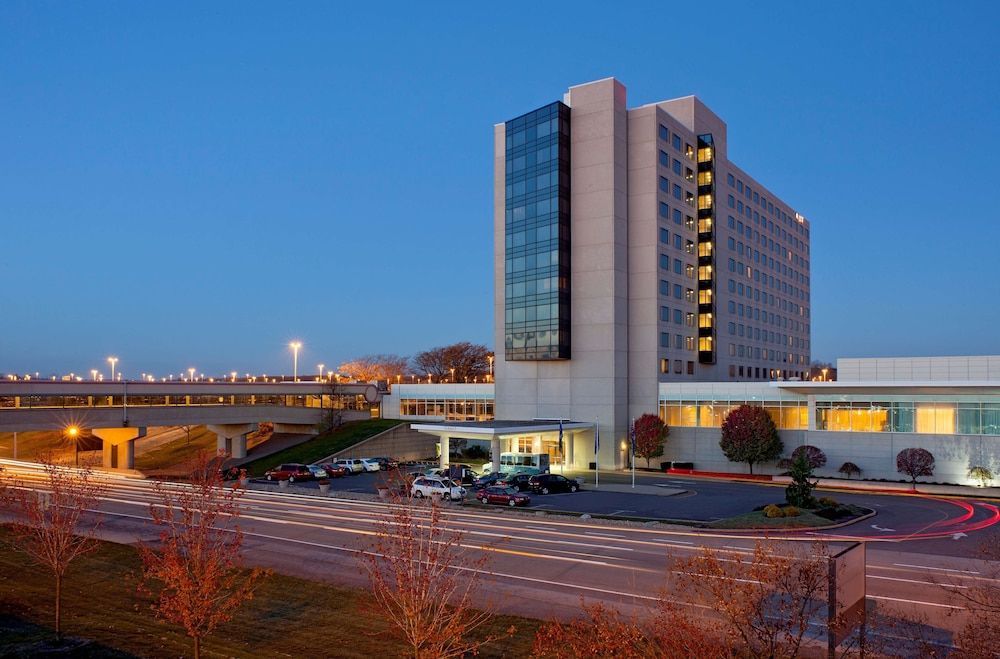 Hyatt Regency Pittsburgh International Airport 1