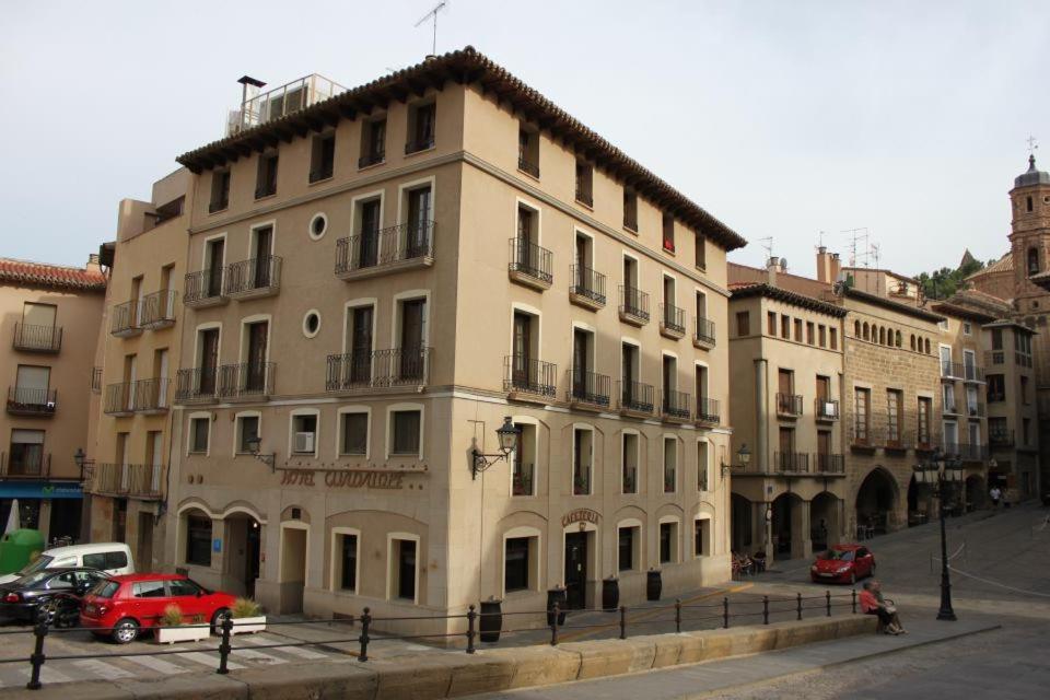 HOTEL GUADALOPE 1