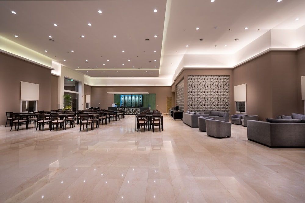 Howard Johnson Plaza & Convention Center Spa La Plata 2