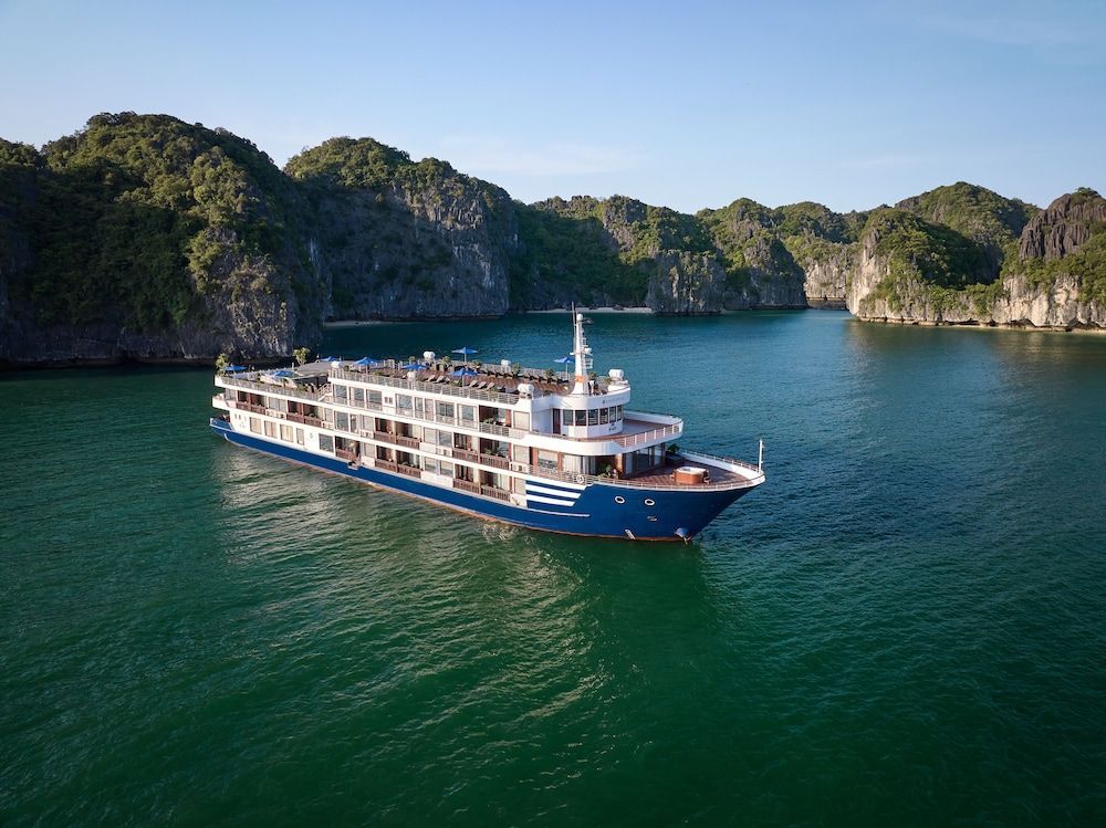 Erina Cruise 1