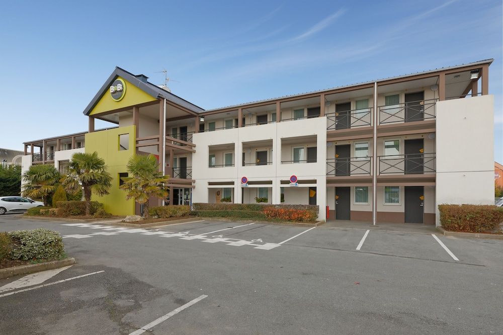 B&B HOTEL Lens Noyelles-Godault 1