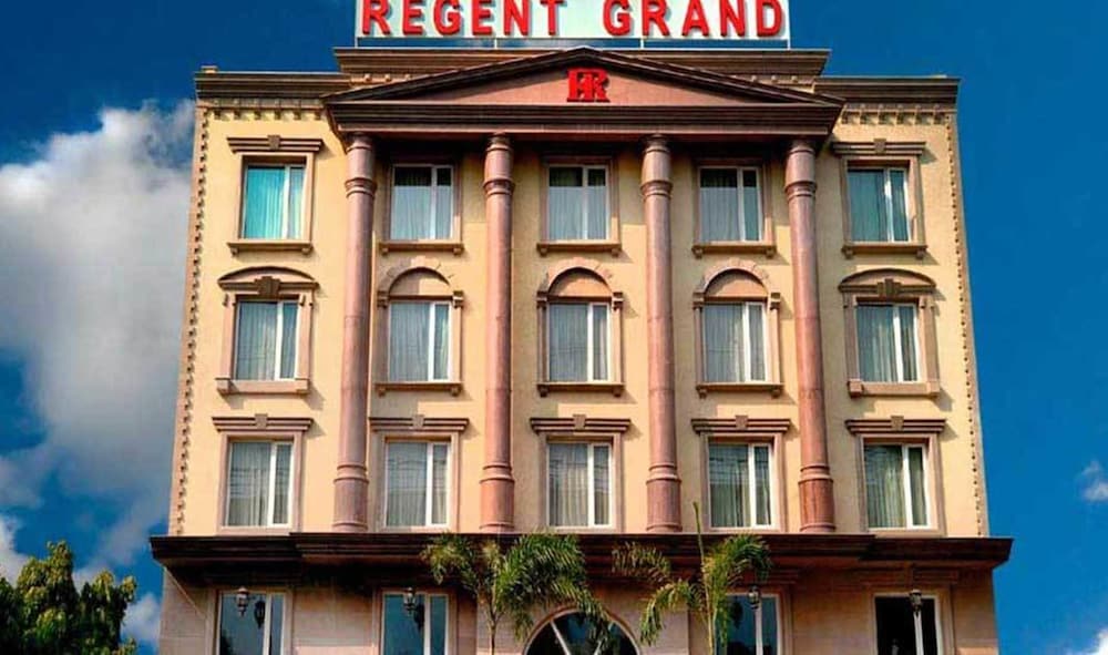 Hotel Regent Grand 1