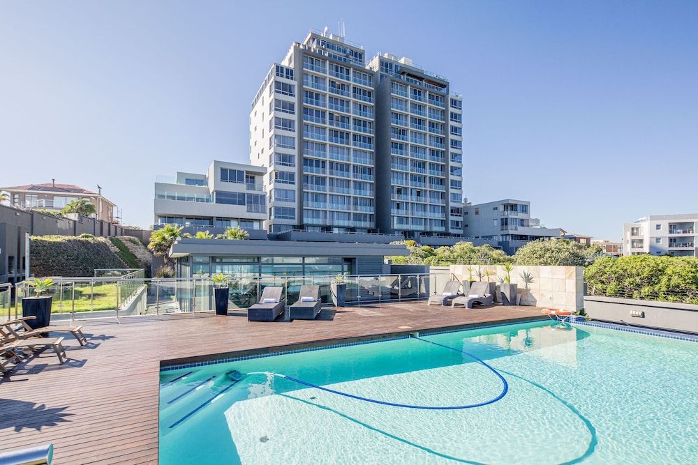 Infinity - Stunning 1 bedroom apartment with sea & mountain views 1