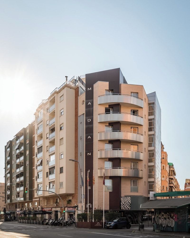 Hotel Madanis 1