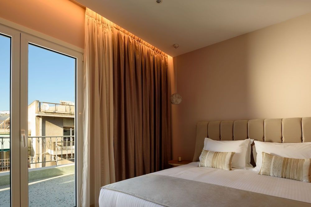 Acropolitana Grand view veranda 2