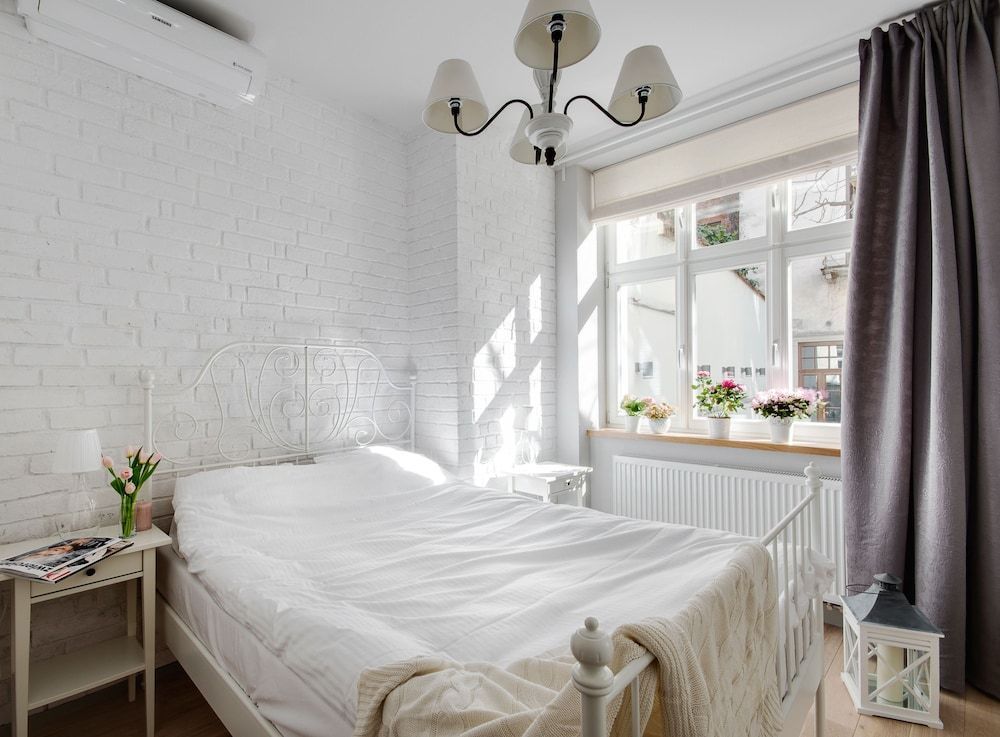 Too-Good Premium Apartments 1