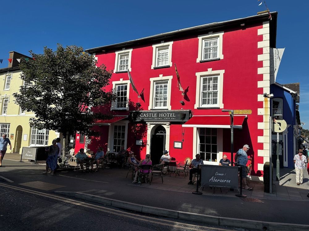 Castle Hotel 1