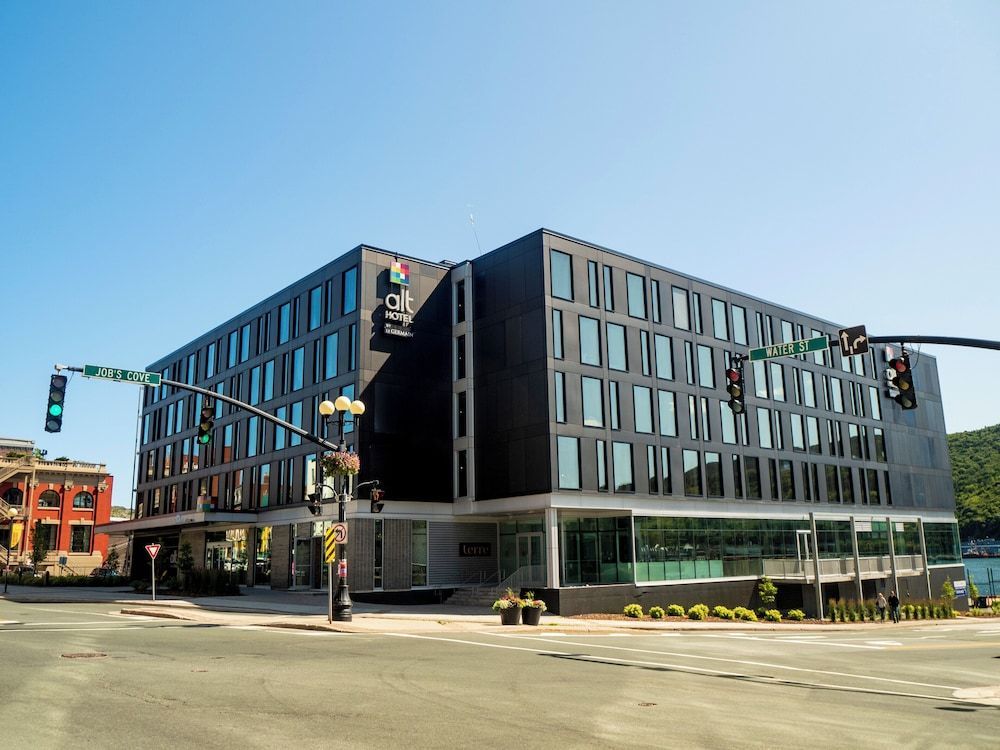 Alt Hotel St. John's 1