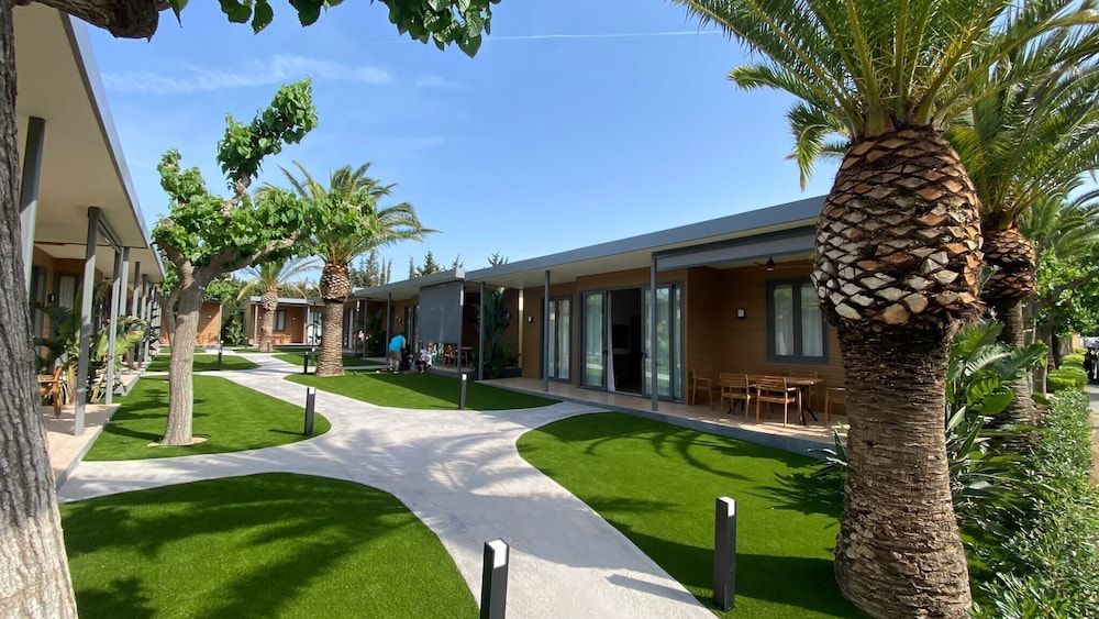 Playa Montroig Camping Resort 1
