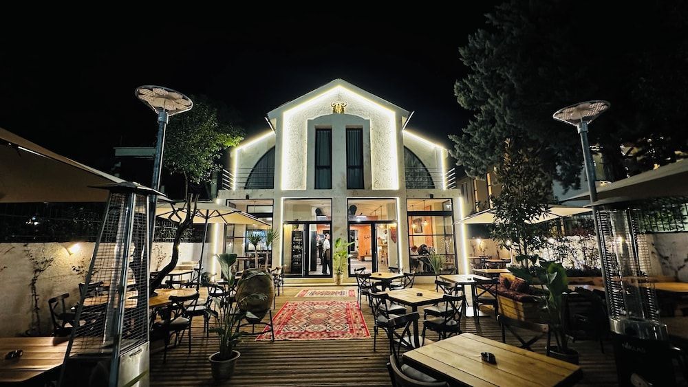 Villa Garden Boutique Hotel Tirana 1