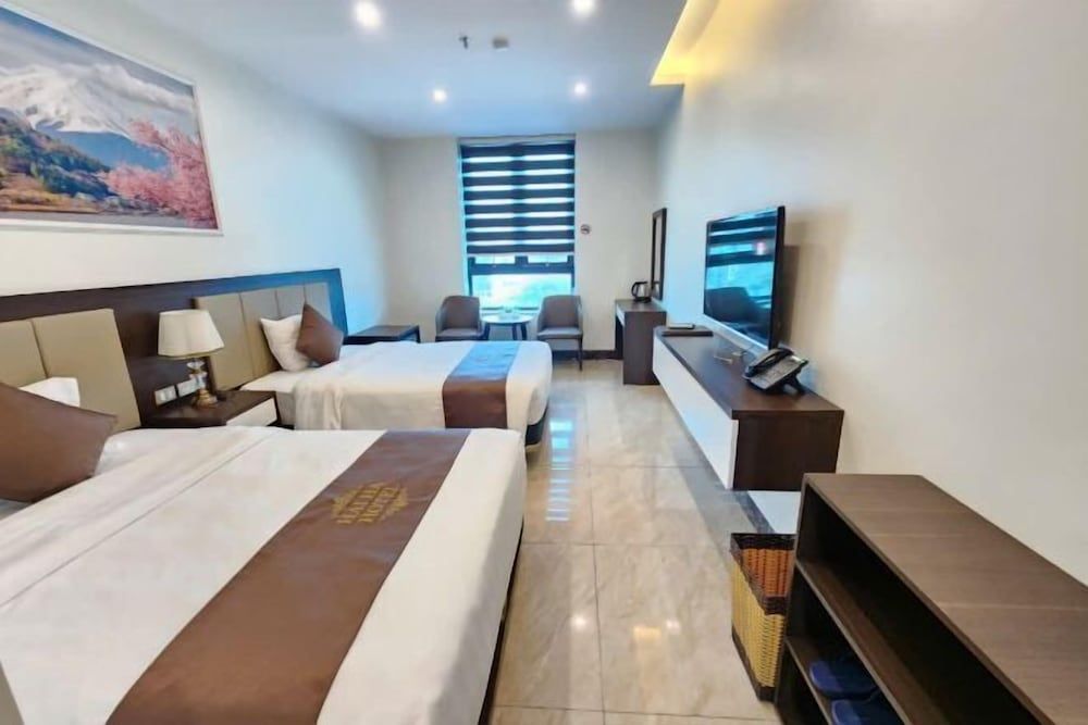 LAVANDER HOTEL 1