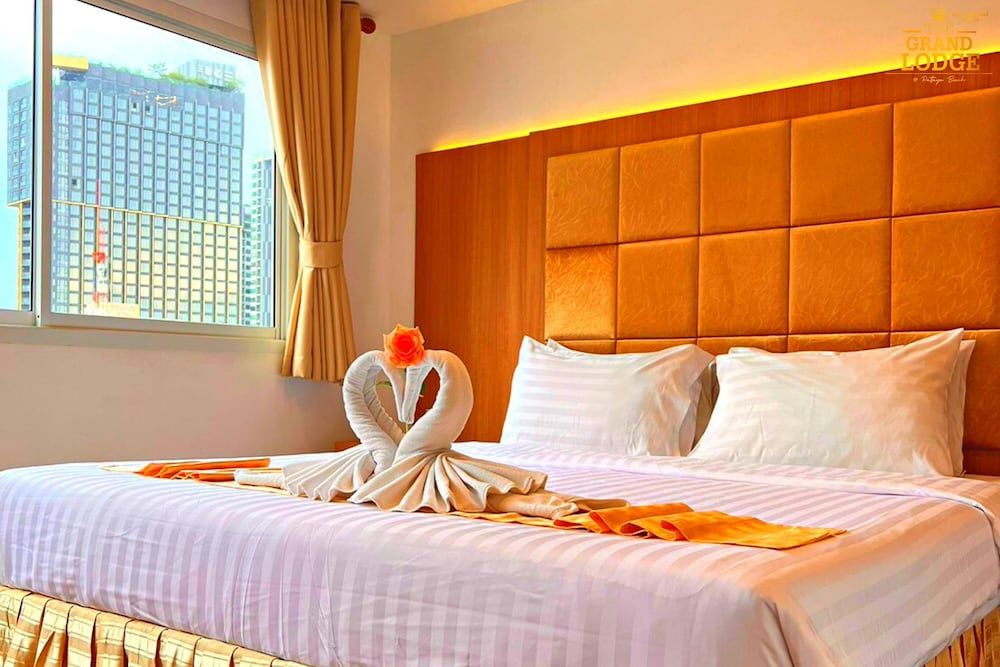 The Grand Lodge Pattaya 1