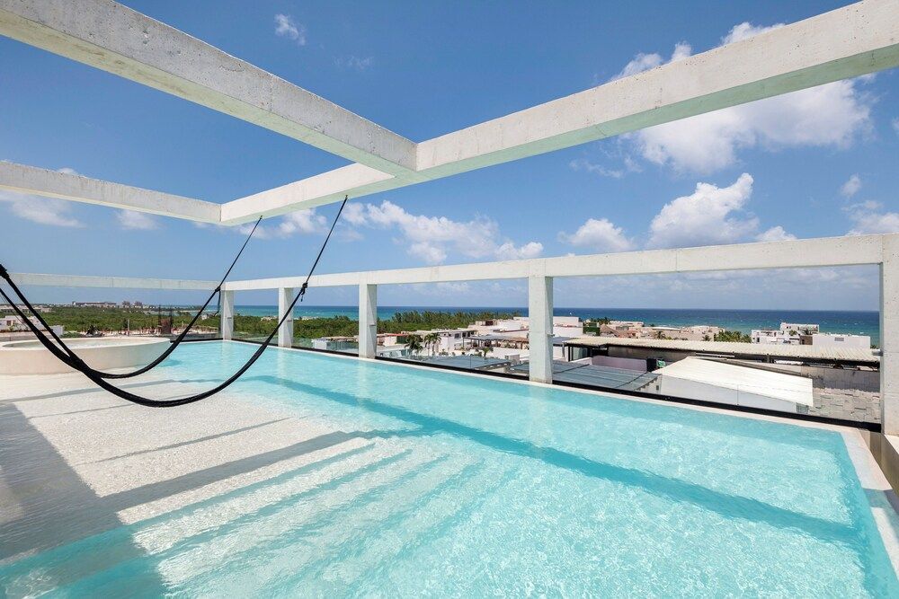 Ceren Luxury Apartments by Spot Rentals 1