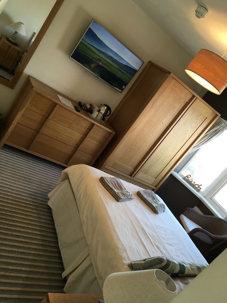 The Waterfront Inn 1