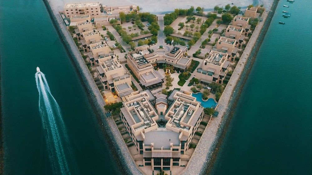 Paris - Khasab - Atana Musandam Resort - Khasab