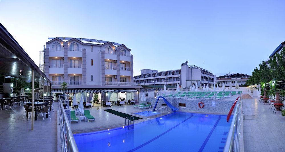Erkal Resort Hotel 1