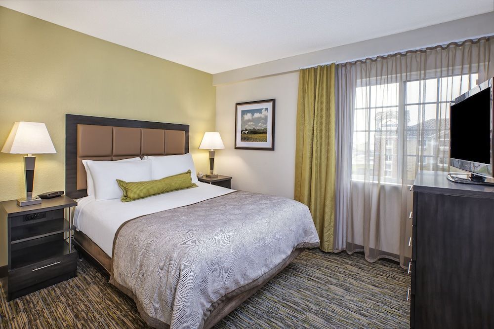 Candlewood Suites INDIANAPOLIS by IHG 2
