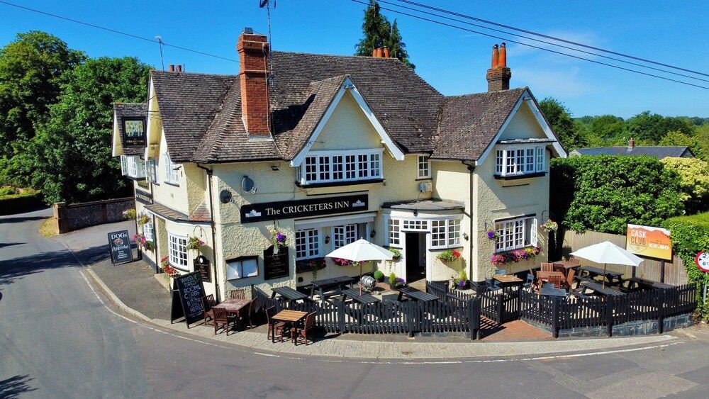 The Cricketers Inn 1