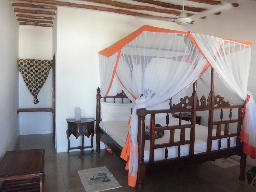 Simba Beach Zanzibar 1