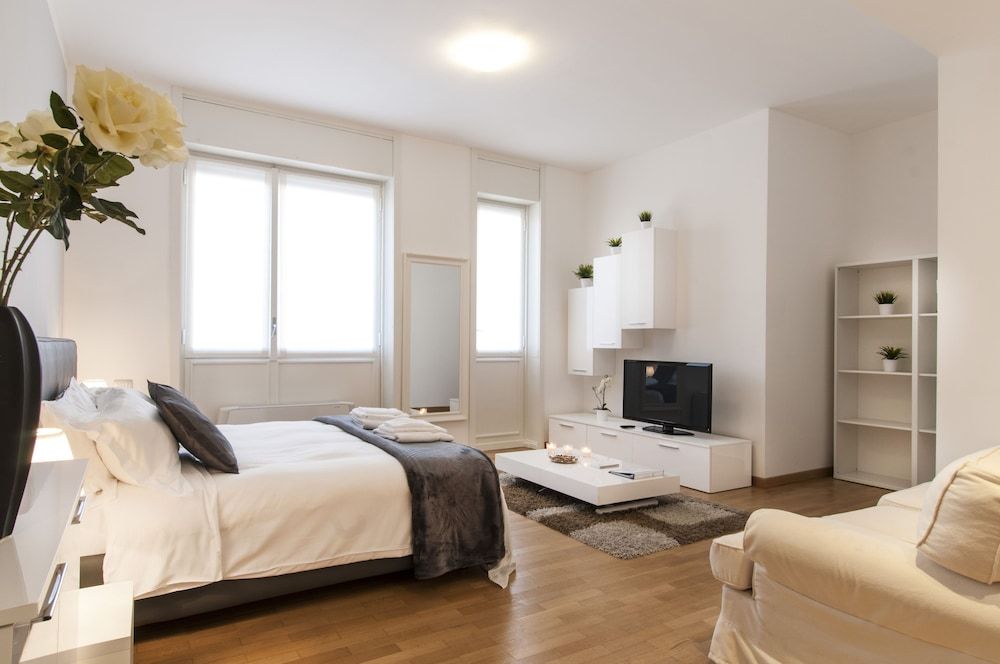 Milan Royal Suites Magenta & Luxury Apartments 1