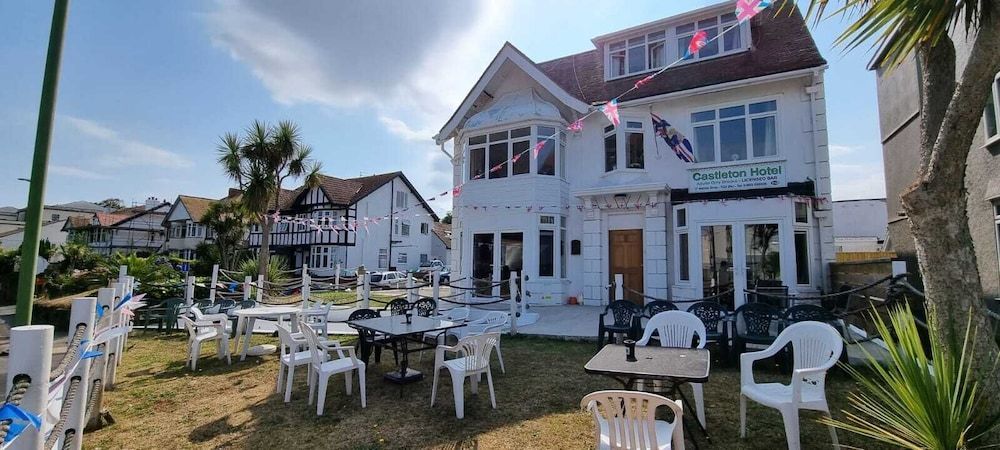 Castleton Hotel - Just For Adults 1