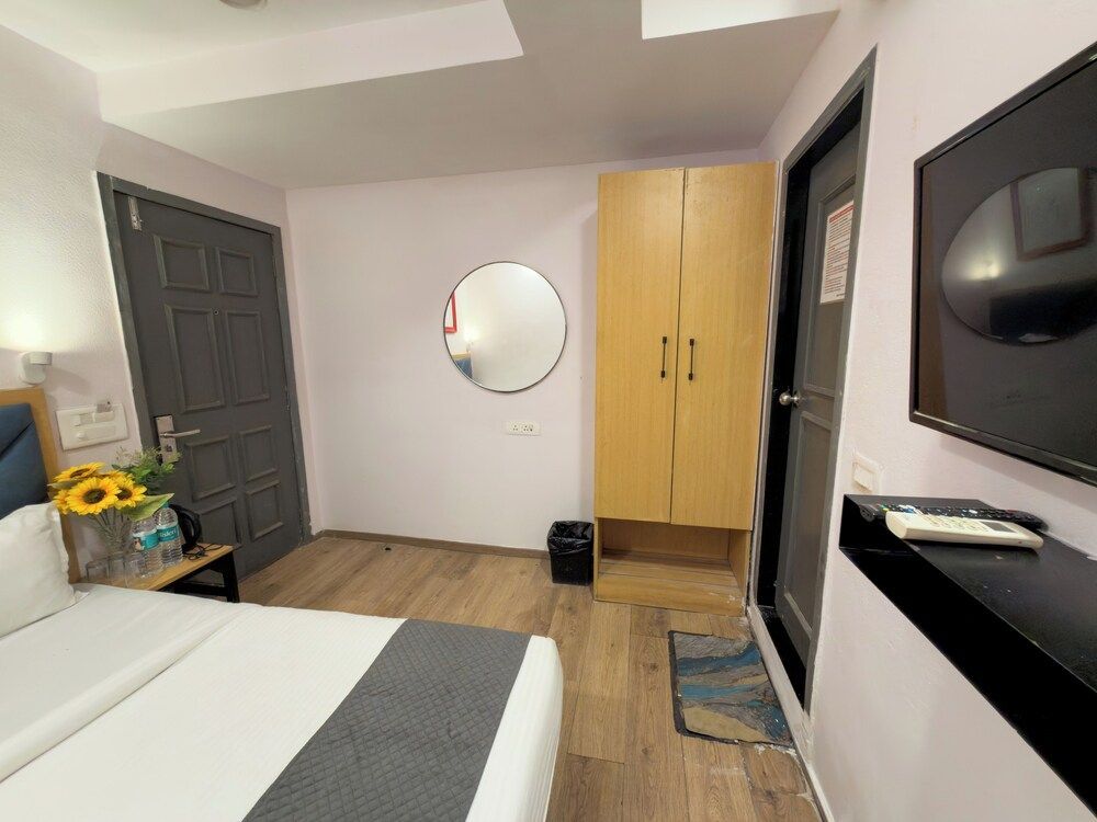 Hotel City Avenue 1
