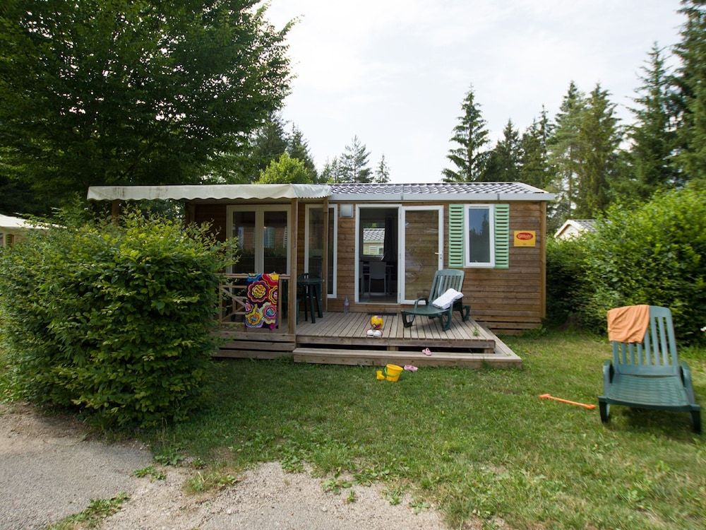Camping Le Fayolan 2