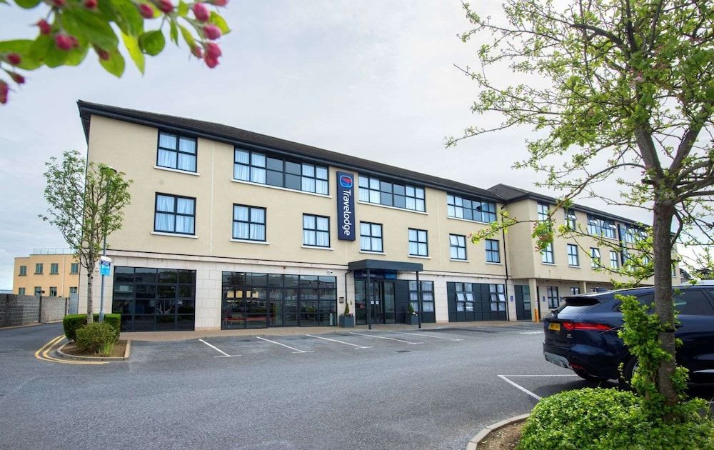 Travelodge Galway 1