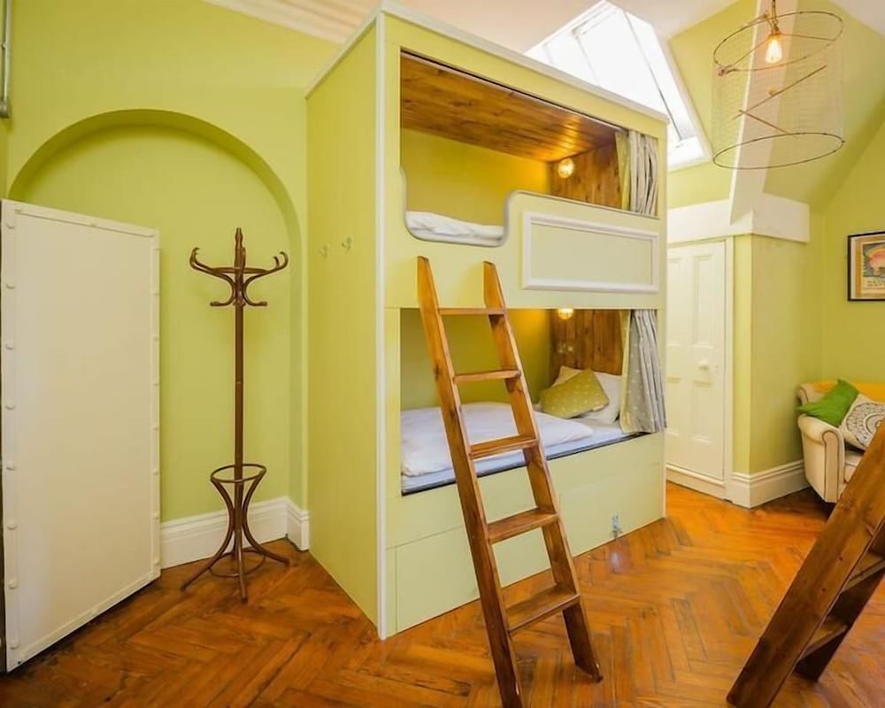 Mrs Potts Hostel 1