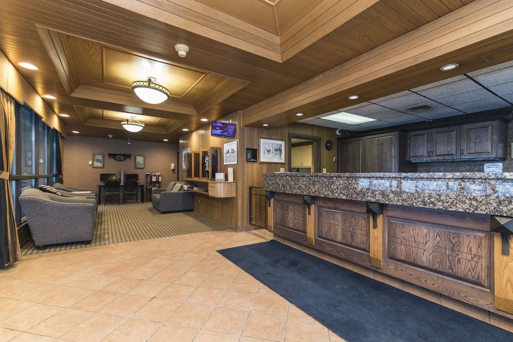 Douglas Fir Resort & Chalets 1