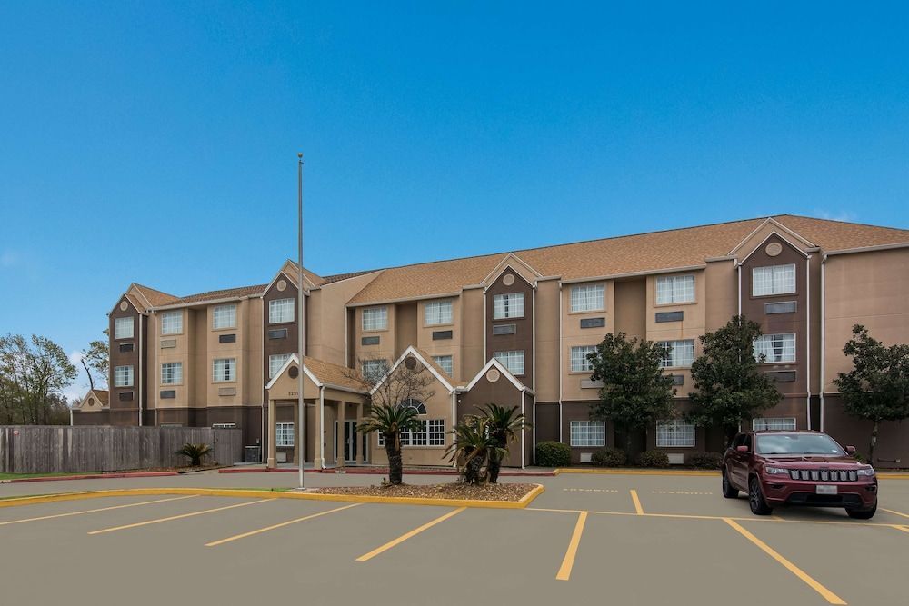 Americas Best Value Inn and Suites Lake Charles 1