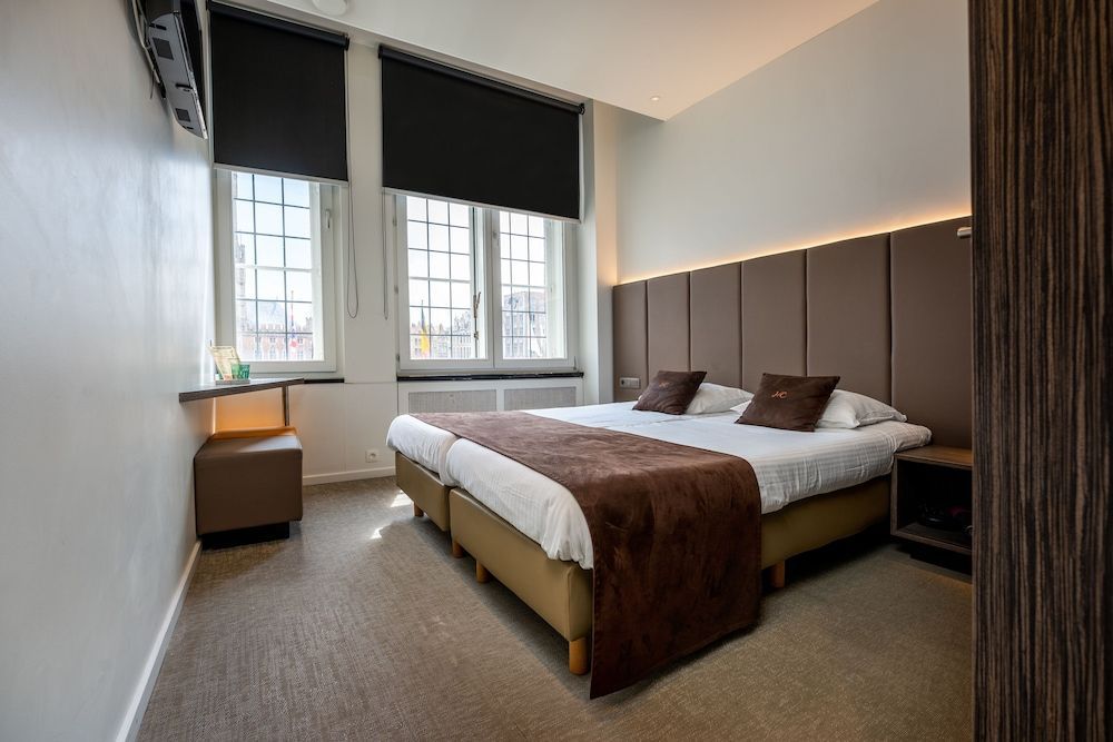 Hotel Central 1