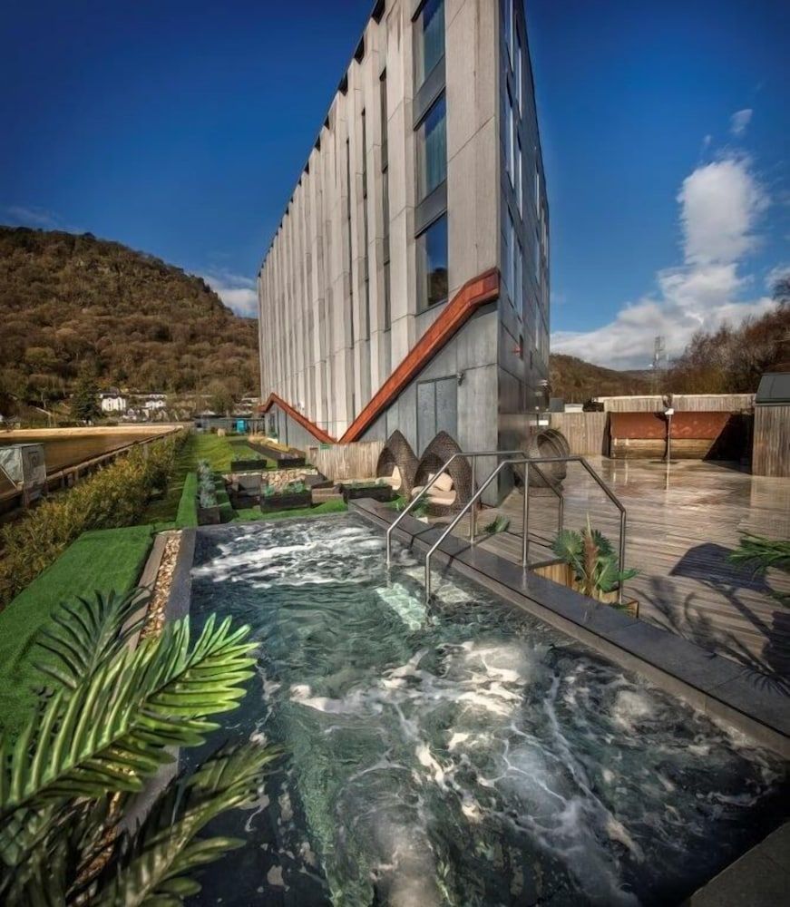 IXORA Hotel & Spa Snowdonia 1