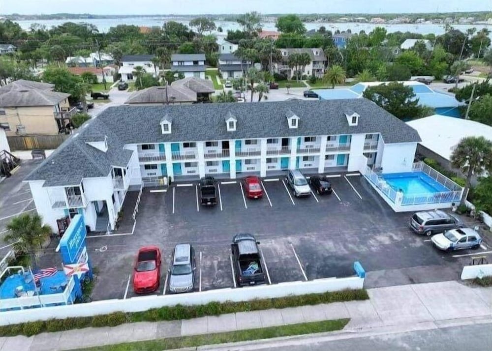 Historic Inn 1