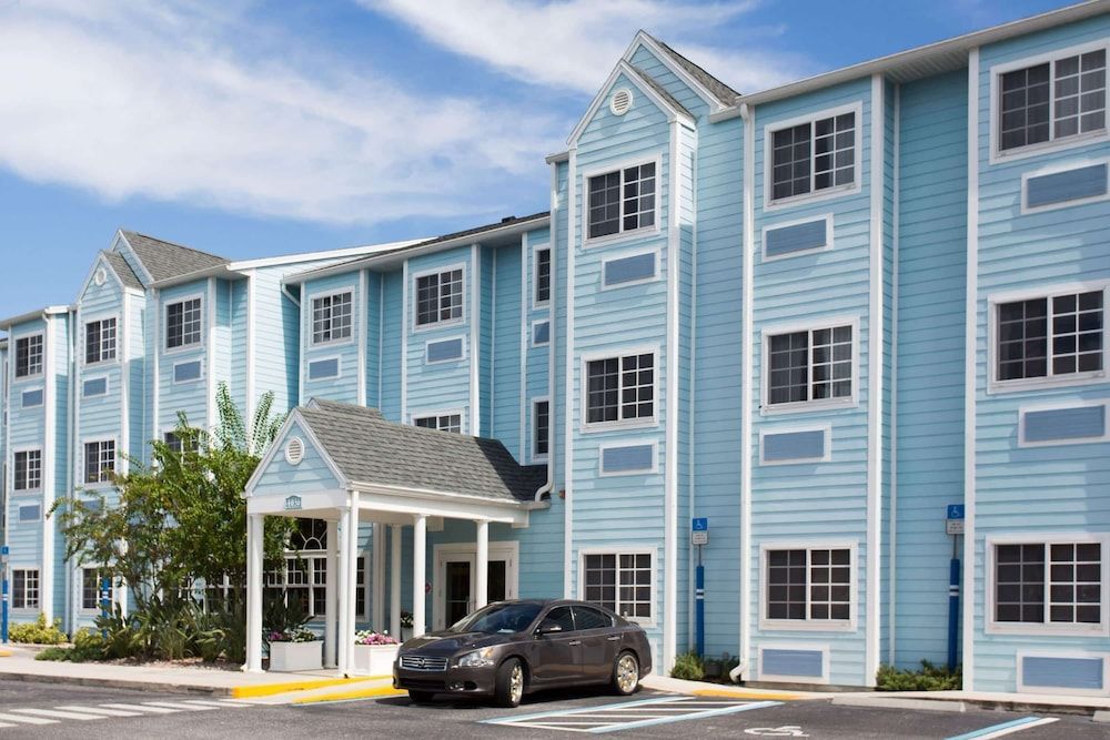 Microtel Inn & Suites by Wyndham Port Charlotte Punta Gorda 1