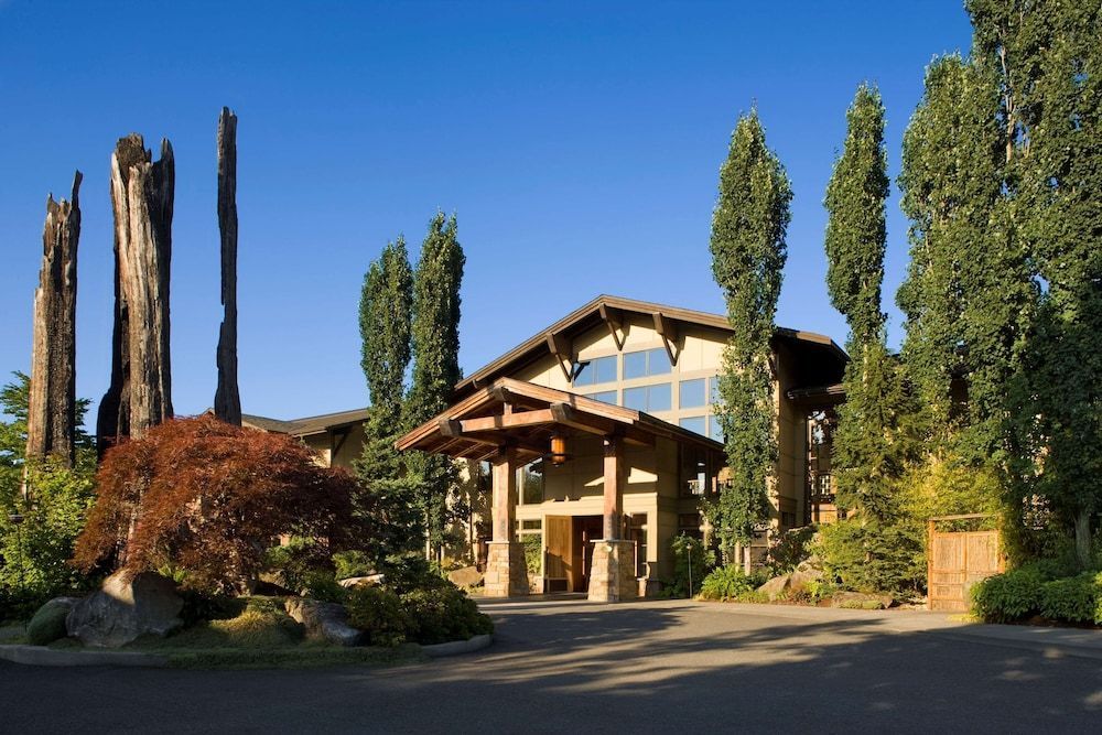 Willows Lodge 1