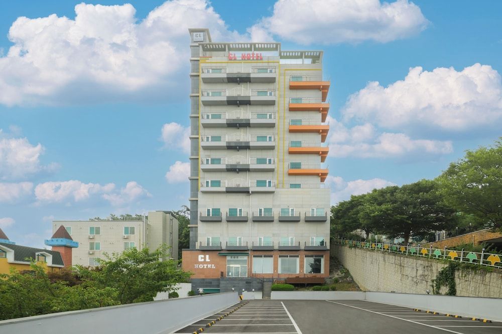 CL Hotel 1