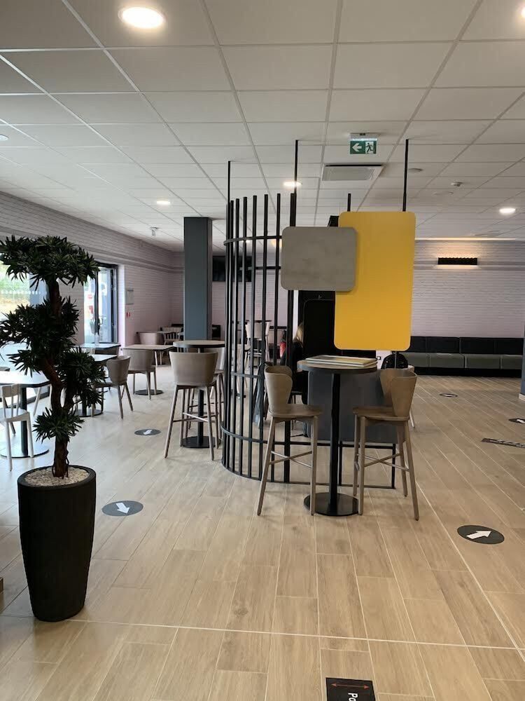 B&B HOTEL Poitiers Aéroport 2
