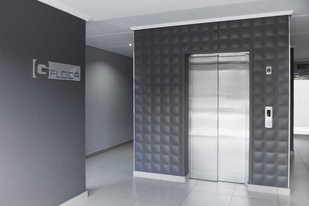 Insignia Lifestyle 2