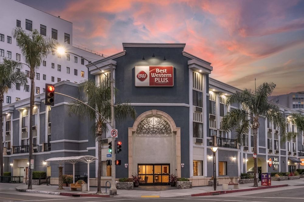 Best Western Plus Hotel at the Convention Center 1