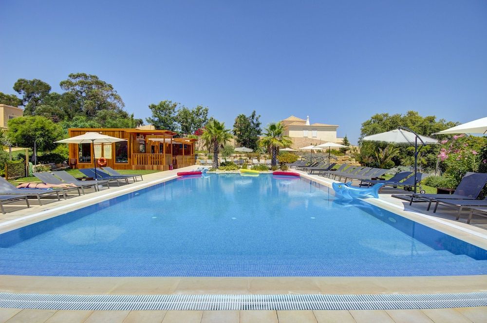 Pinheiros da Balaia Villas 1