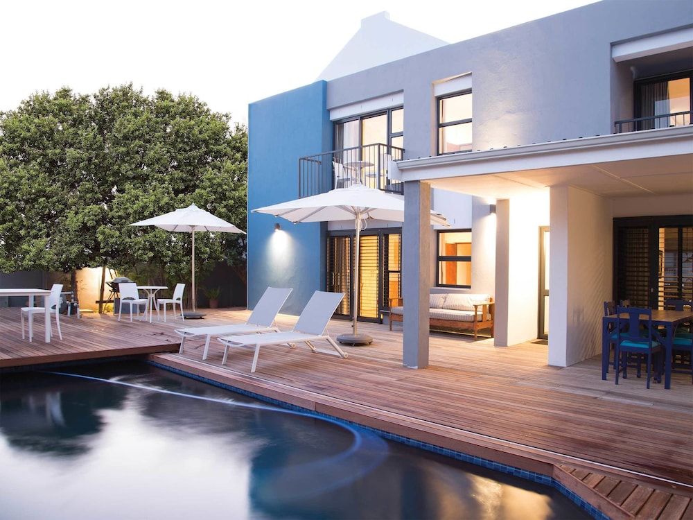 7 Ackermann Place Guest House 2