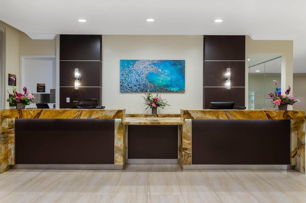 Wyndham Deerfield Beach Resort 2