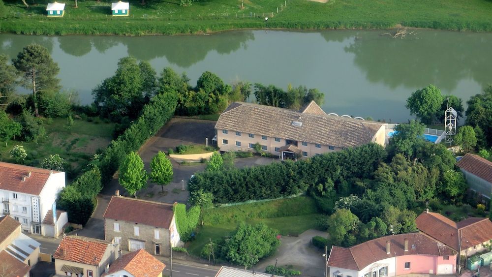 N'Atura Hôtel 1