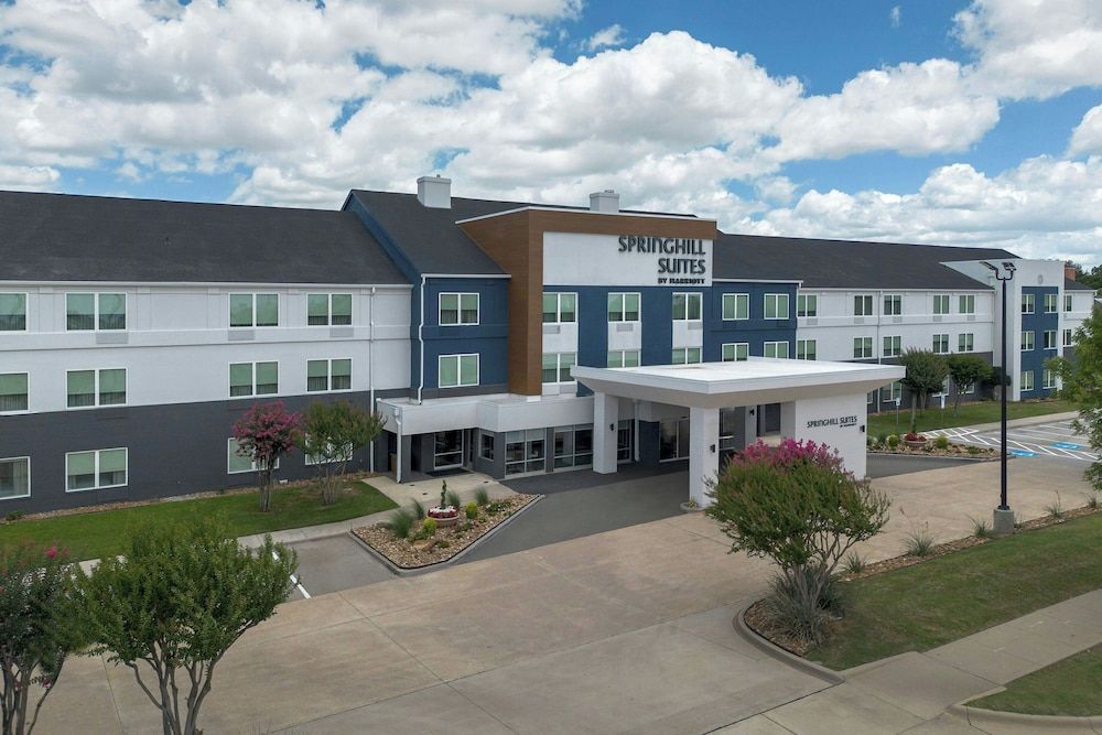 SpringHill Suites Dallas Arlington North 1