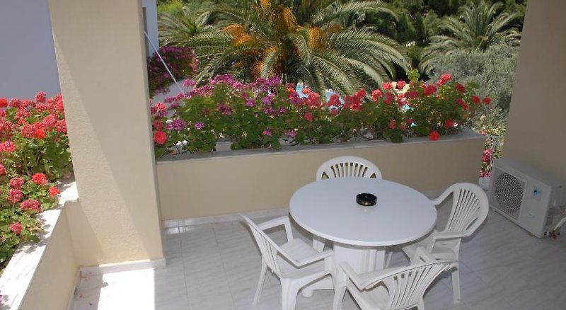 Niki Hotel Apartments 2
